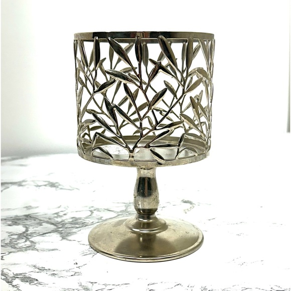 Bath & Body Works Vine Leaf Pedestal 3 Wick Candle Sleeve Holder - Picture 5 of 7